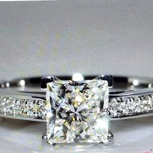 Elegant 925 Sterling Silver Rhodium CZ Ring